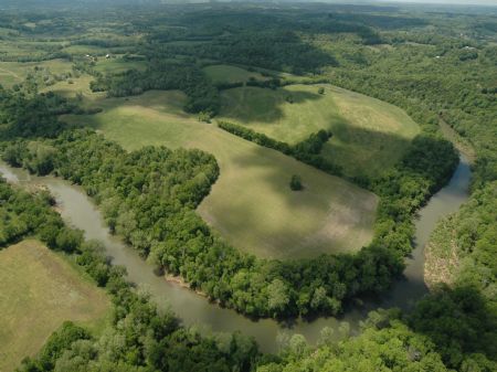 455 Acre River Bend Farm : Columbia : Maury County : Tennessee