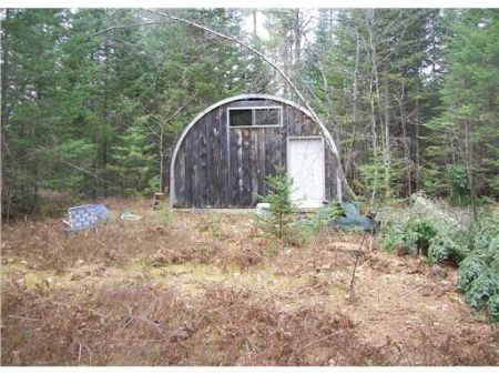 Quonset Hut for Hunting Camp : Norridgewock : Somerset County : Maine