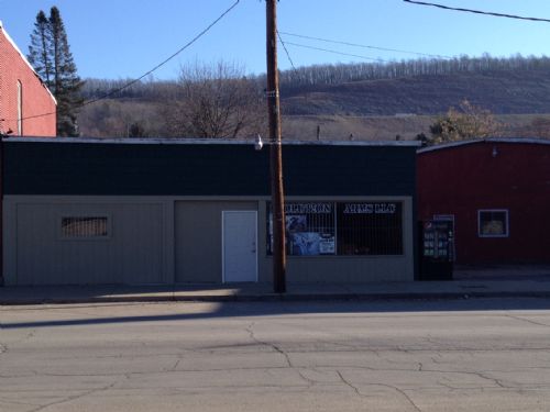 Commercial Store Front W/ Garage : Tioga : Tioga County : Pennsylvania