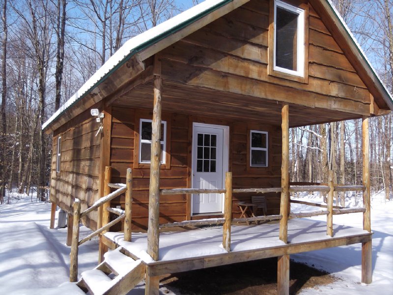 Cabin with All Season Recreation : Amboy : Oswego County : New York