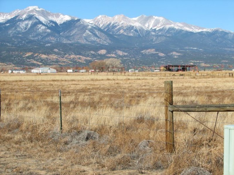 4.54 Acres Horse Farm Land : Salida : Chaffee County : Colorado