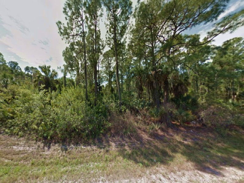 0.28 Acre Lot for Sale : Port Charlotte : Charlotte County : Florida