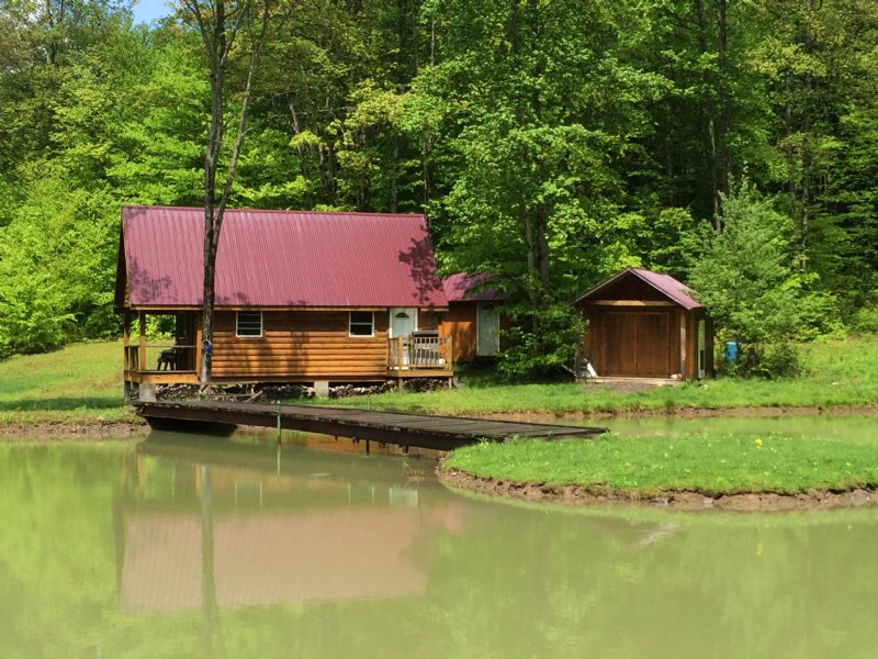 Sportsman's Cabin with Amenities : Plainfield : Otsego County : New York