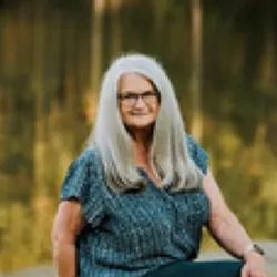 Teresa Suarez @ Creek Country Real Estate