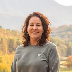 Susie Peacock @ Mossy Oak Properties Carolina Timber and Realty