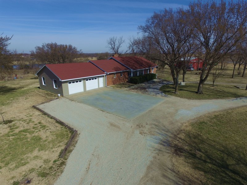Rural Home & Retreat : Burlington : Coffey County : Kansas