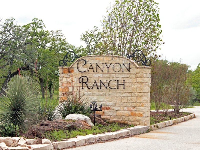 27 Acres Canyon Run Blvd : Huntsville : Walker County : Texas