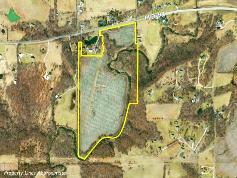 Picturesque 64 Acre Tract : Smithville : Clay County : Missouri