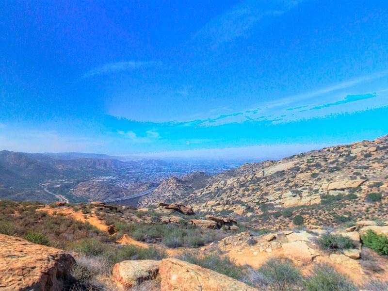 .65 Acres in Chatsworth, Ca : Chatsworth : Los Angeles County : California