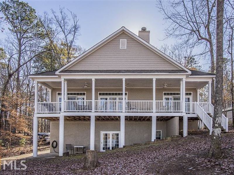 Lake Front Home On Lake Sinclair Land for Sale in Sparta, Hancock