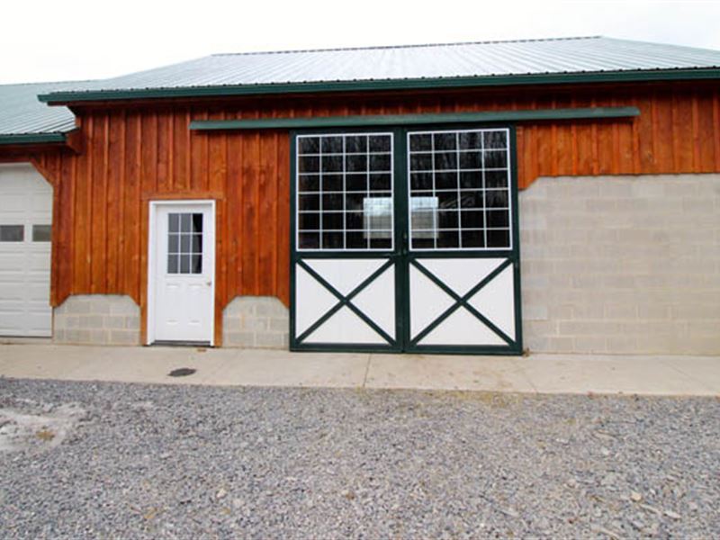 10 Acre Farmette, House, Barn : Muncy : Northumberland County : Pennsylvania