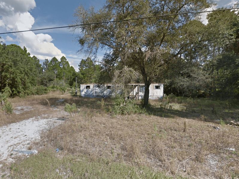 Mobile Home On 2.36 Acre : Inglis : Levy County : Florida