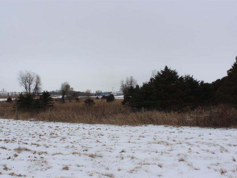 Large Buildable Parcel for Comm. : Bristol : Dane County : Wisconsin