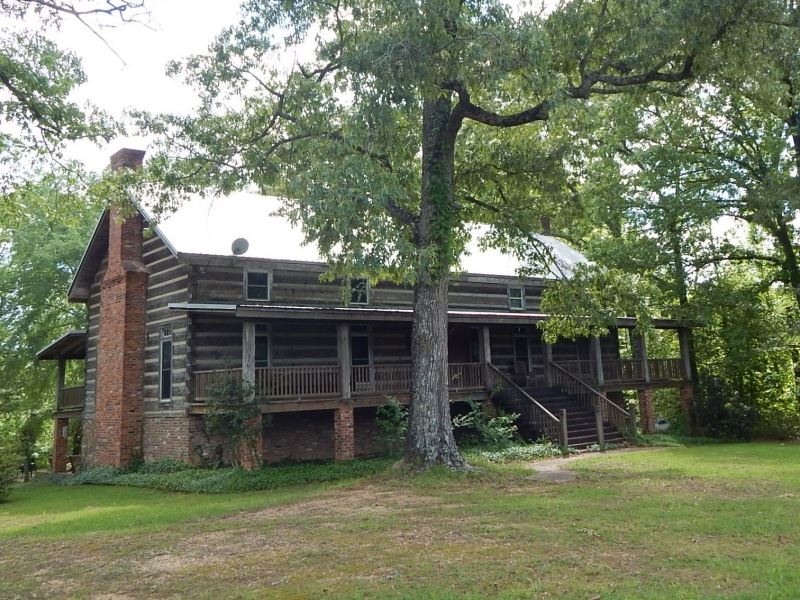 Amazing Log Cabin On 80 Wooded Acre : Liberty : Amite County : Mississippi