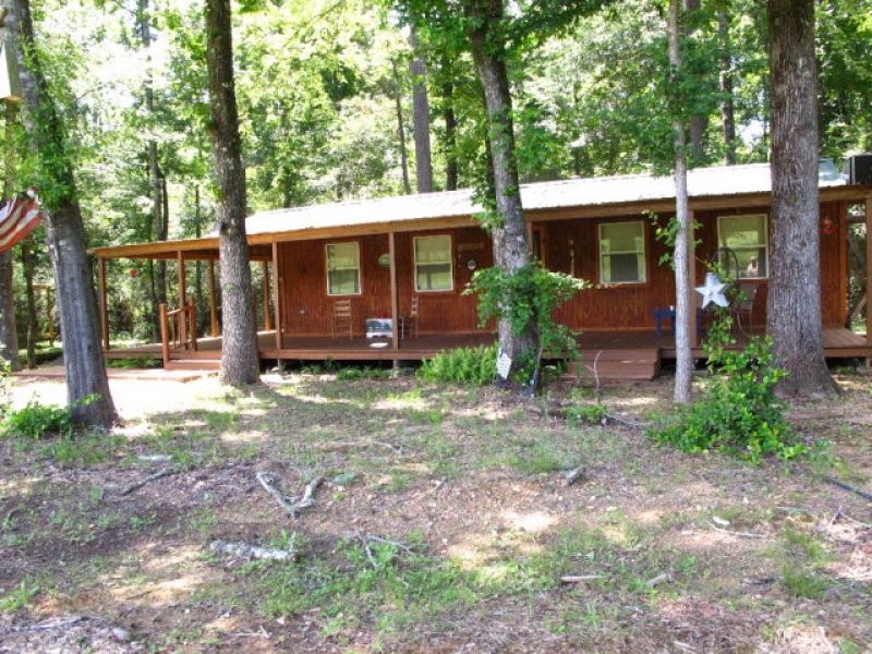 Family Retreat 10.5 Acres Southwest : Summit : Pike County : Mississippi