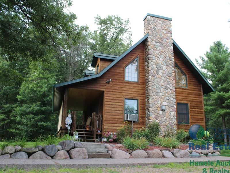 Proven Hunting History W/ Log Home : Merrillan : Jackson County : Wisconsin