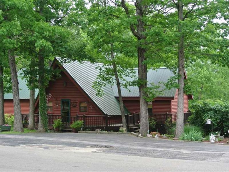 Log Home for Sale at Wappapello La : Wappapello : Wayne County : Missouri
