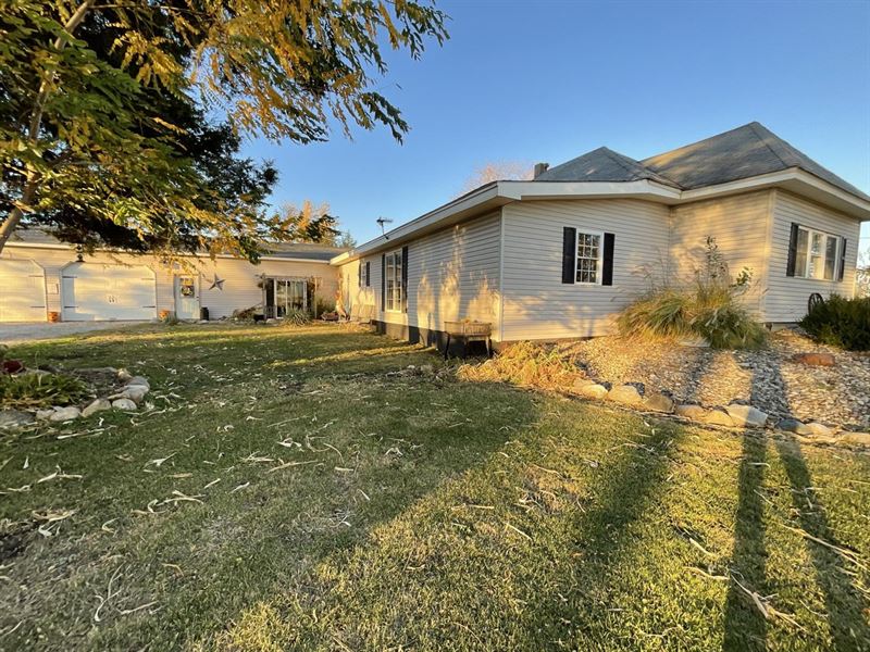 Country Home for Sale, Vermilion Co : Indianola : Vermilion County : Illinois