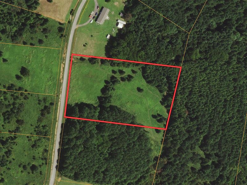 Reduced, 3.59 Acres of Residential : Brodnax : Brunswick County : Virginia