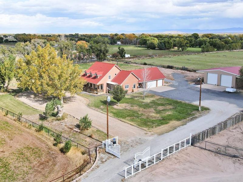 84 Edmundo Farm and Home : Los Chavez : Valencia County : New Mexico