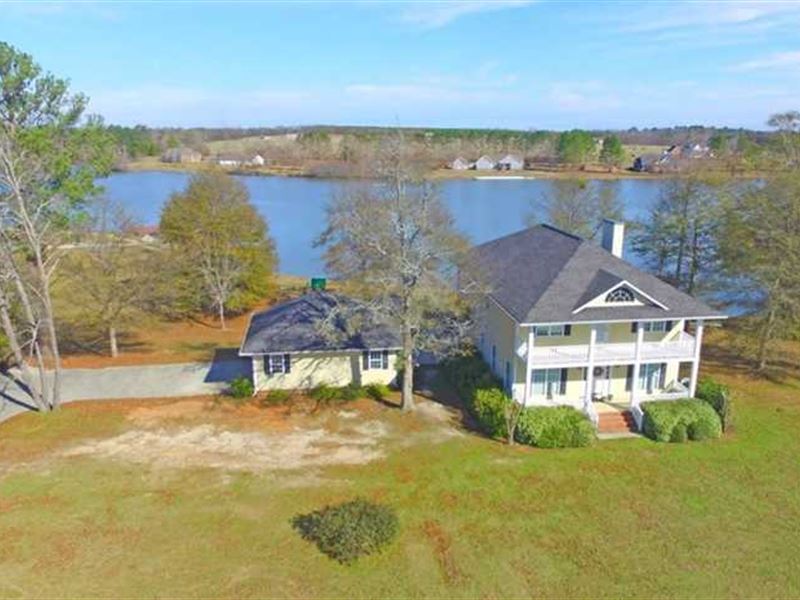 Lakefront Home in Cochran, Land for Sale in 136934
