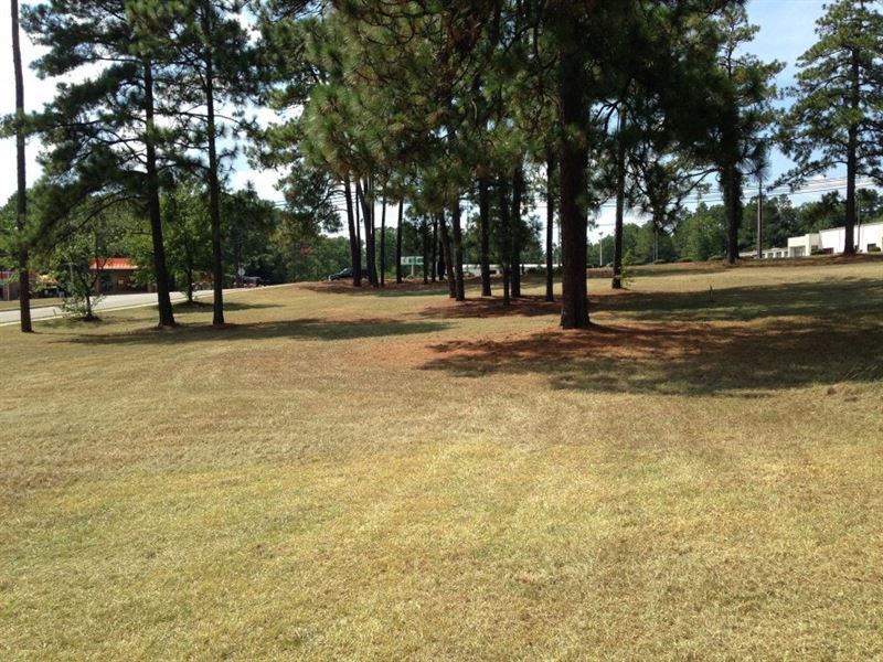 Baddour Properties Commerical Lot : Southern Pines : Moore County : North Carolina