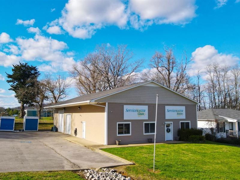 3,520 Sq Ft Commercial Building : Columbia : Maury County : Tennessee