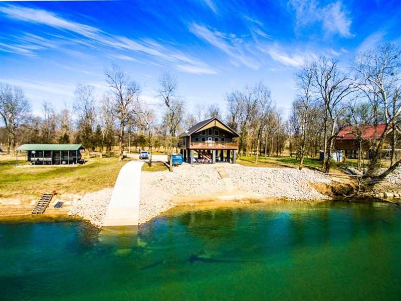 Current River Home for Sale in Don : Doniphan : Ripley County : Missouri