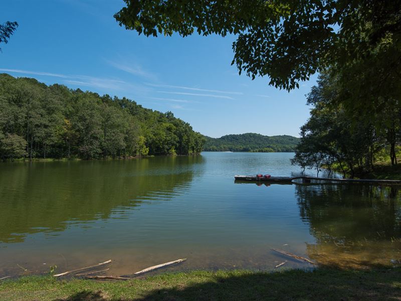 Cherokee Lakefront Lot : Mooresburg : Hawkins County : Tennessee