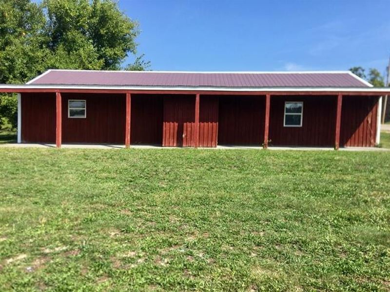 1416 Sq Foot Building in Shannon Co : Winona : Shannon County : Missouri