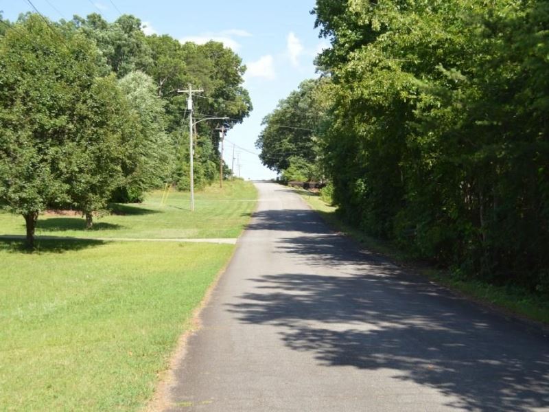 2.91 Acres in Easley, Sc : Easley : Pickens County : South Carolina