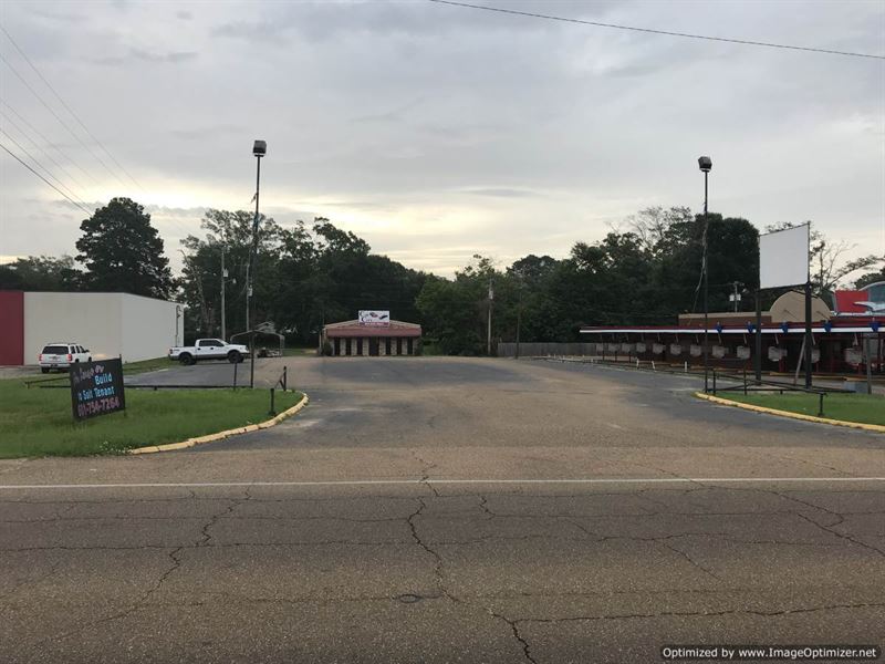 Commercial Lot with High Traffic : Brookhaven : Lincoln County : Mississippi