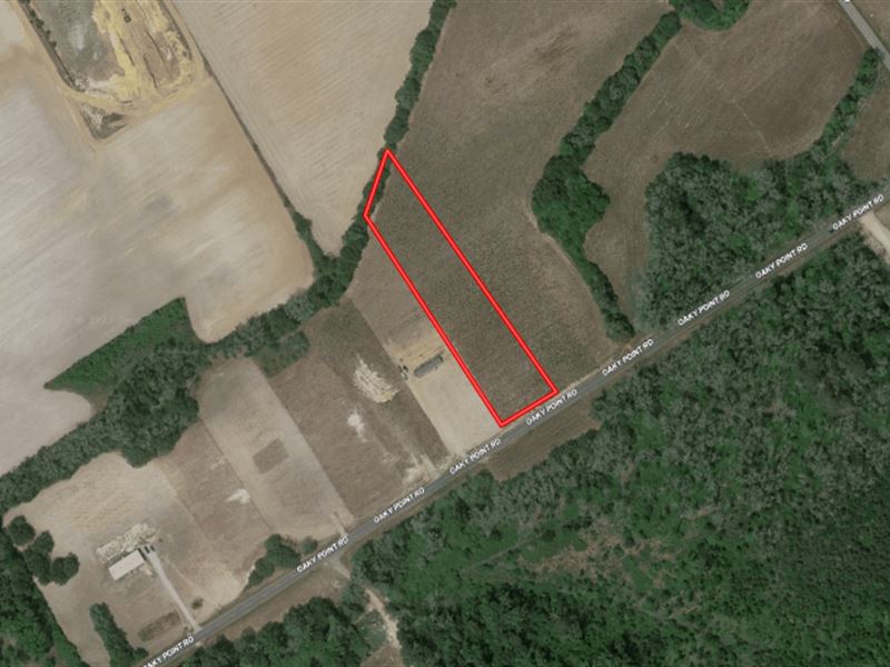 1.71 Acres of Res : Dillon : Dillon County : South Carolina