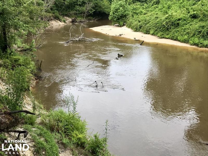 The West Hobolochitto Creek Tract : Hide-A-Way Lake : Pearl River County : Mississippi