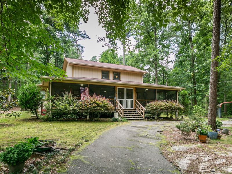 Custom Home On 5+ Wooded Acres : Conyers : Rockdale County : Georgia