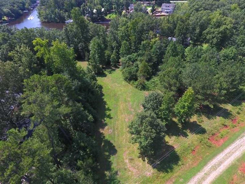 Reduced, .75 Acres of Waterfront : Macon : Warren County : North Carolina