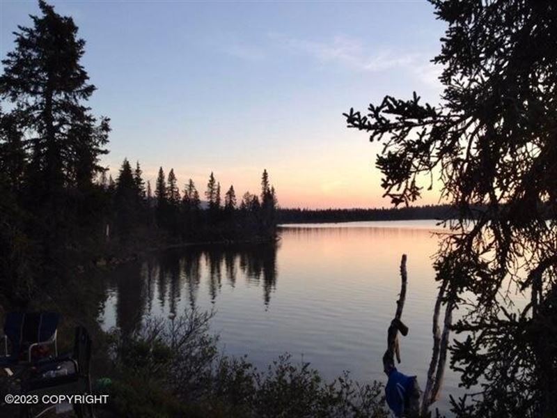 5 Lakefront Acres on Kakhonak Lake : Iliamna : Aleutians East Borough : Alaska