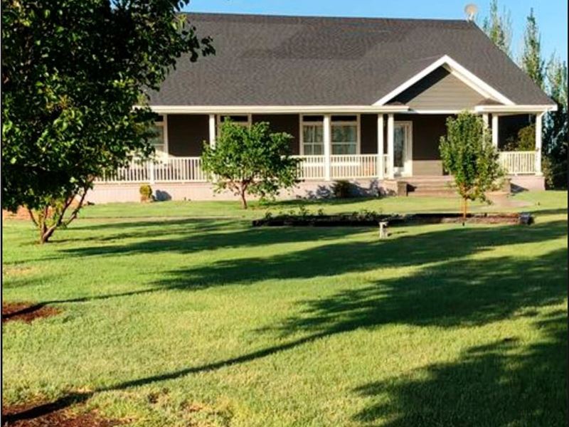 Country Home Four Acres Located Land for Sale in Plains, Meade County