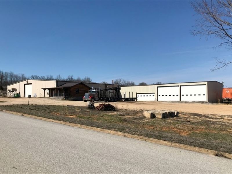 Commercial Industrial Buildings 40 : Cabool : Texas County : Missouri
