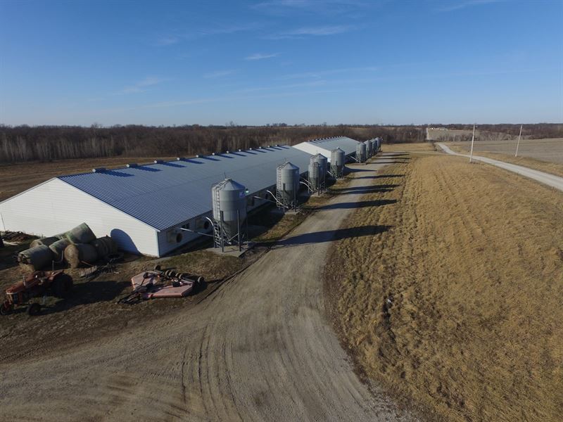 Est, Hog Farm, Row Crop & Country : Miami : Saline County : Missouri