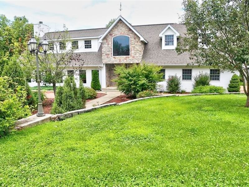Missouri Ozarks Farm Acreage West : West Plains : Howell County : Missouri