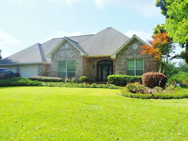 Lakefront Home For Sale Dixie Sprin Land for Sale in Summit, Pike