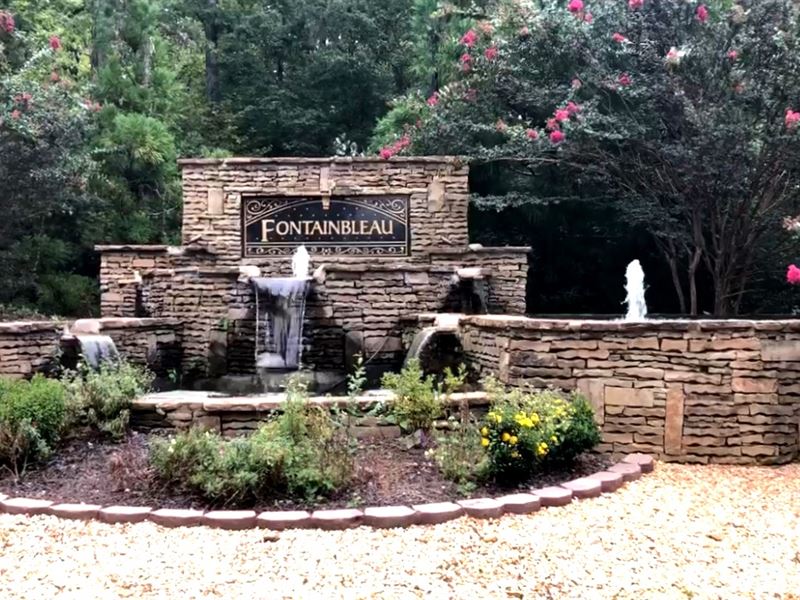 2015 Se Fontainbleu Lot 8 : Conyers : Rockdale County : Georgia