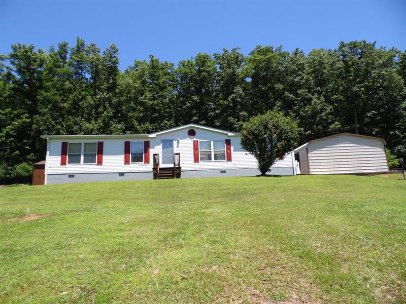 Private Manufactured Home 3+ Acres Land for Sale in Sparta, Alleghany
