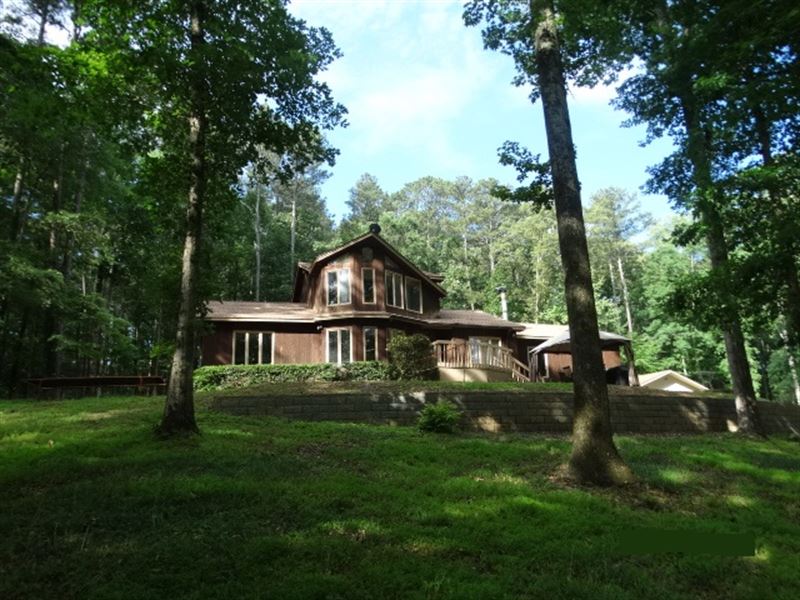 Country Living In The City : McDonough : Henry County : Georgia