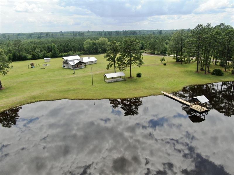 The Dean Farm : Alamo : Wheeler County : Georgia