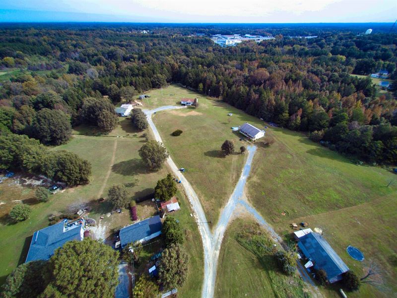 Acreage for Sale in Matthews NC : Matthews : Mecklenburg County : North Carolina