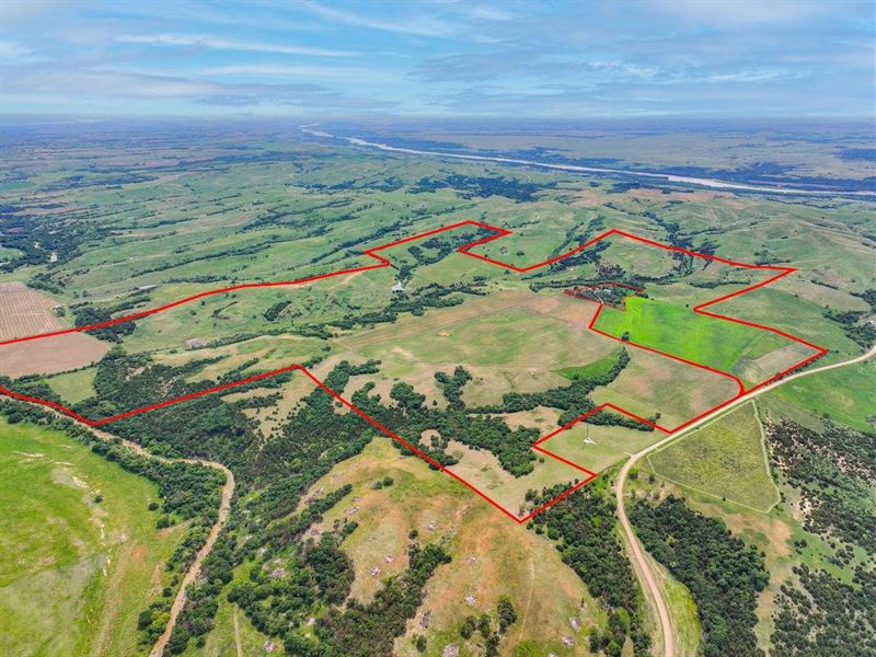 819.66 Acres, More or Less, Rural : Lynch : Boyd County : Nebraska