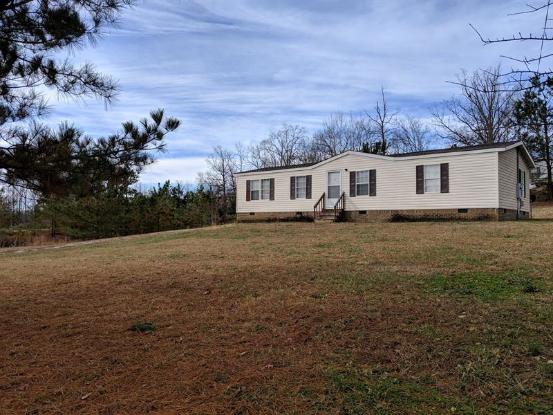 3 Bed, 2 Bath Home Over 1 Acre : Lyles : Hickman County : Tennessee