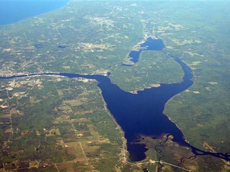 Lt 45 E Grosse Pointe Shore : Dollar Bay : Houghton County : Michigan